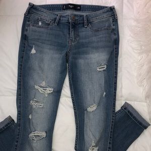 Size 3 Hollister crop jeans